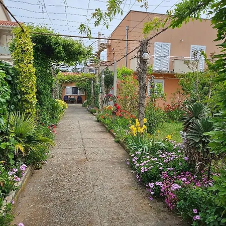 Amalia - Two Bedroom With Terrace * Zadar