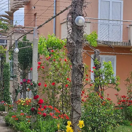 Amalia - Two Bedroom With Terrace Zadar
