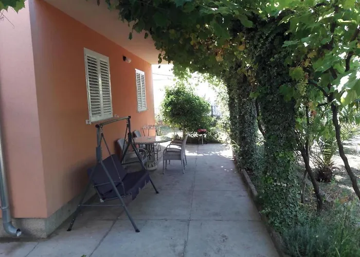 דירה Amalia - Two Bedroom With Terrace *