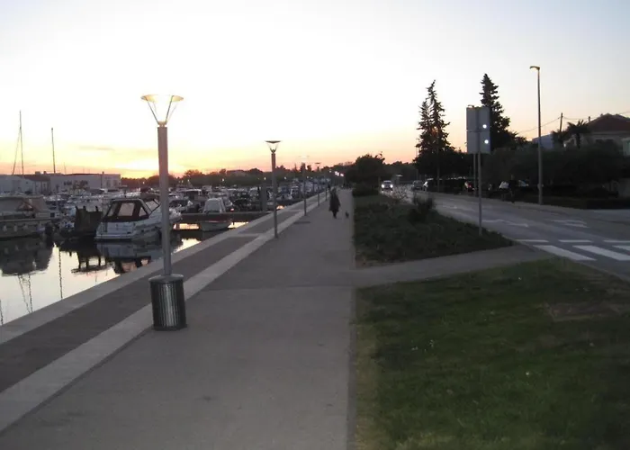 Amalia - Two Bedroom With Terrace Zadar