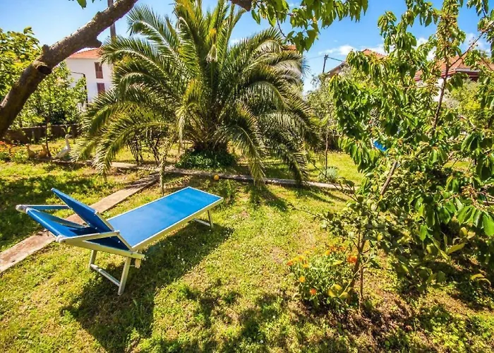 Amalia - Two Bedroom With Terrace דירה