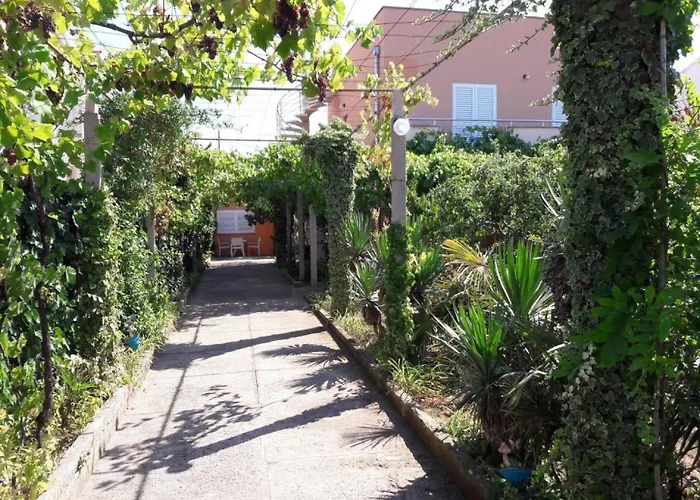 Amalia - Two Bedroom With Terrace